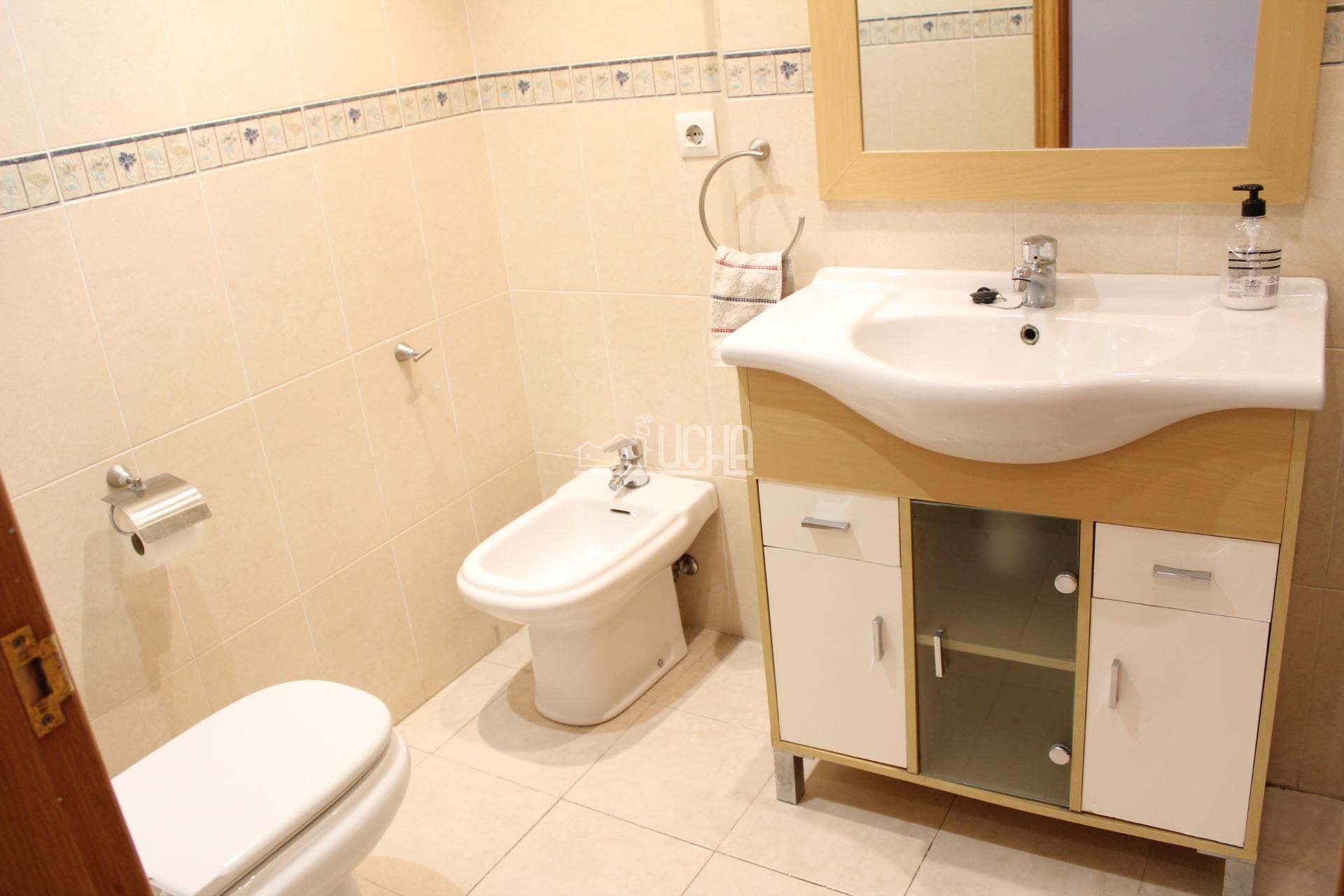 Amplio piso en venta y alquiler en Sant Pau, Valencia - ¡Listo para entrar a vivir! — 11