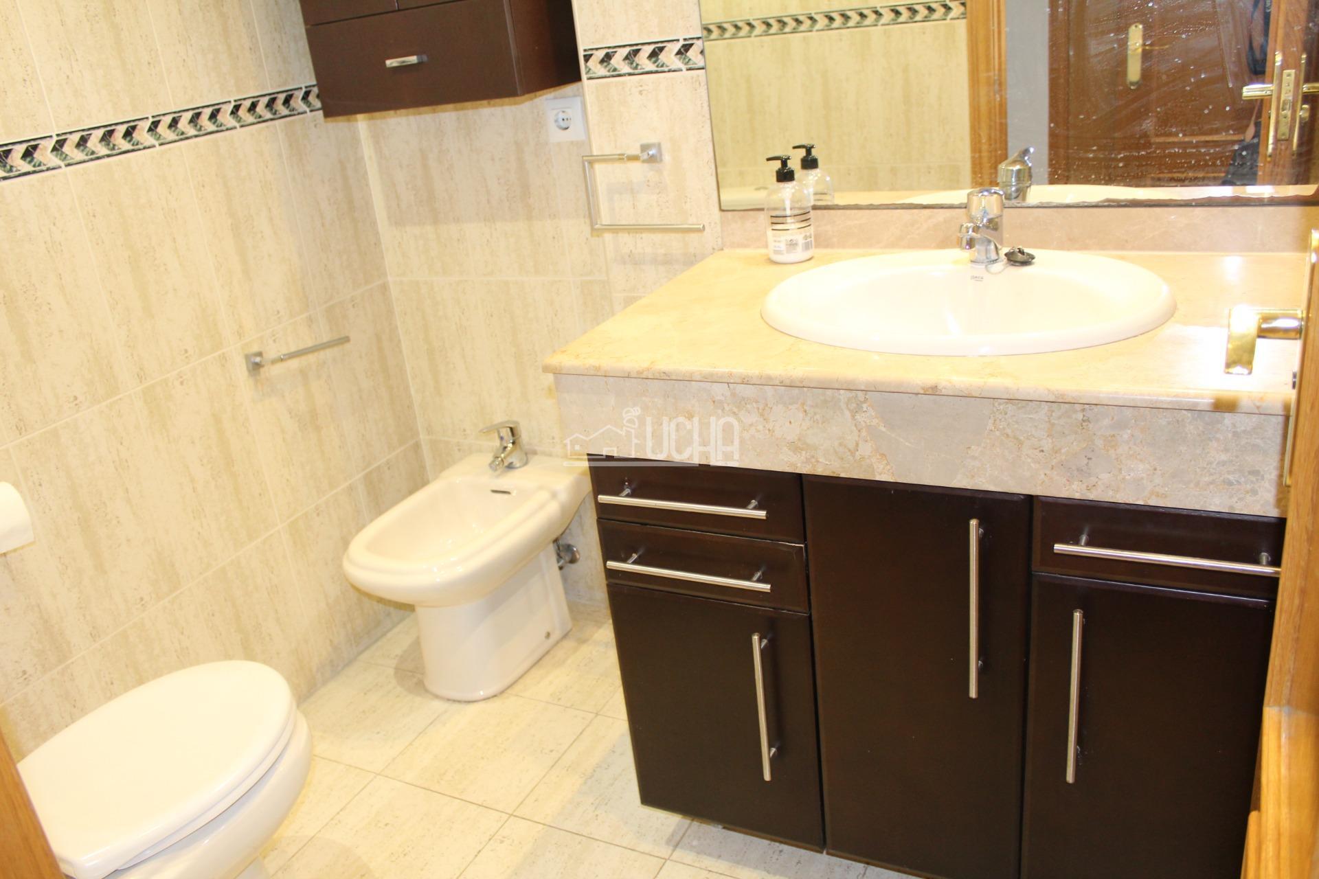 Amplio piso en venta y alquiler en Sant Pau, Valencia - ¡Listo para entrar a vivir! — 16