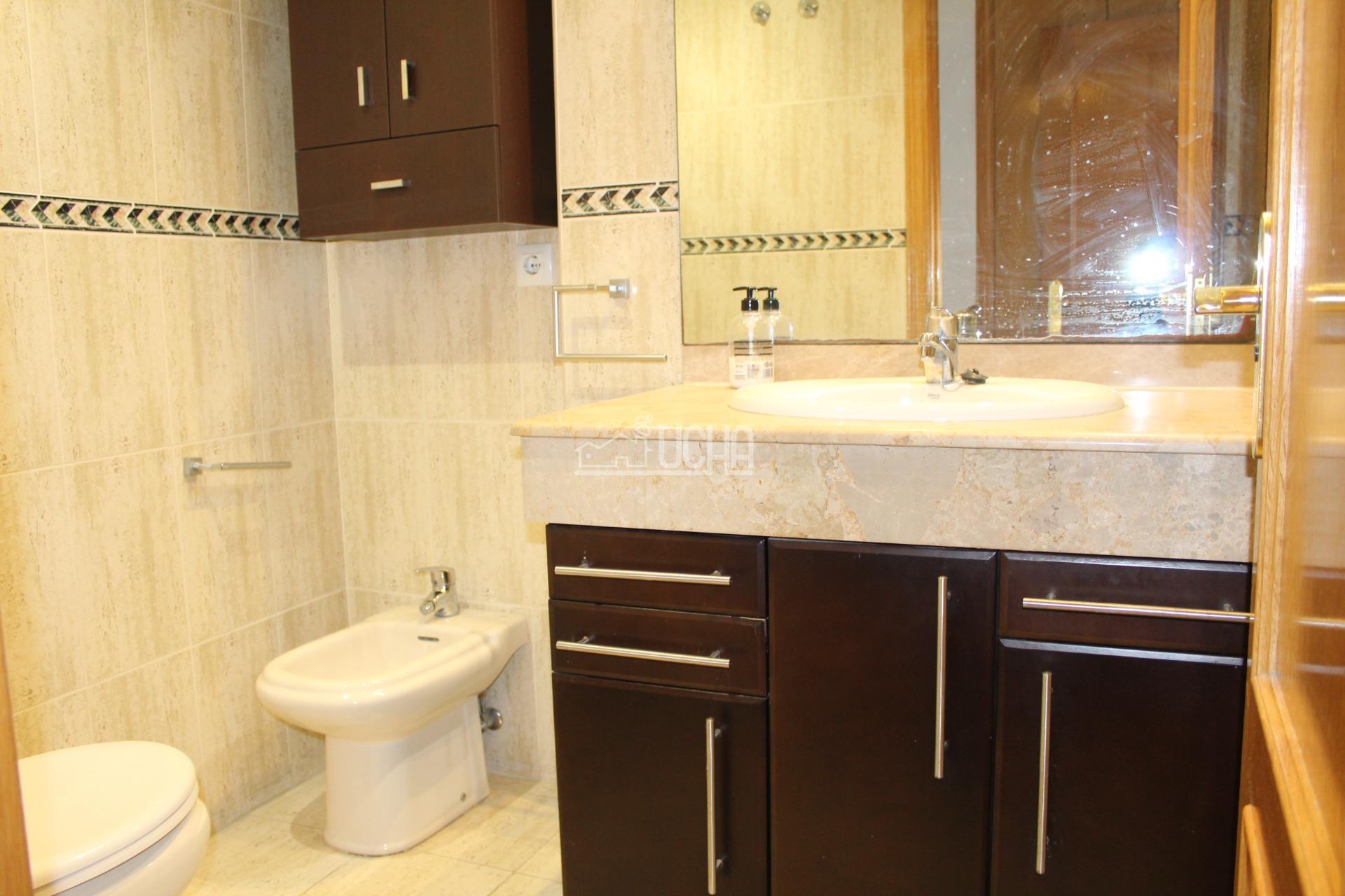 Amplio piso en venta y alquiler en Sant Pau, Valencia - ¡Listo para entrar a vivir! — 17