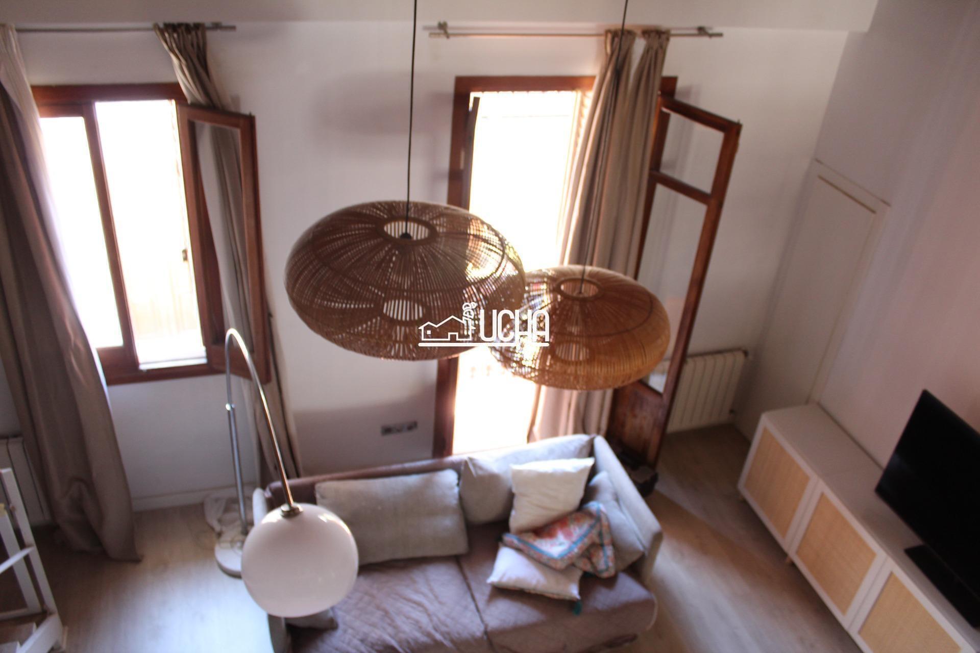 Casa con Encanto: Loft de Tres Alturas a Pasos del Tranvía y la Playa — 6