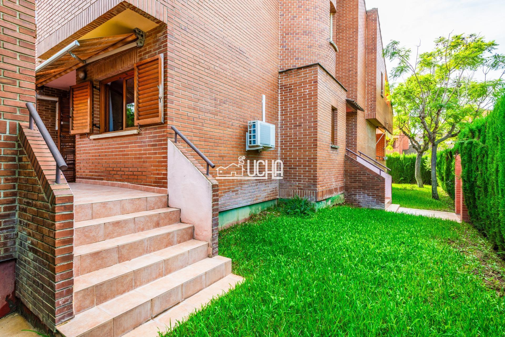 Oportunidad Exclusiva: Pareado en Venta en Mas Camarena