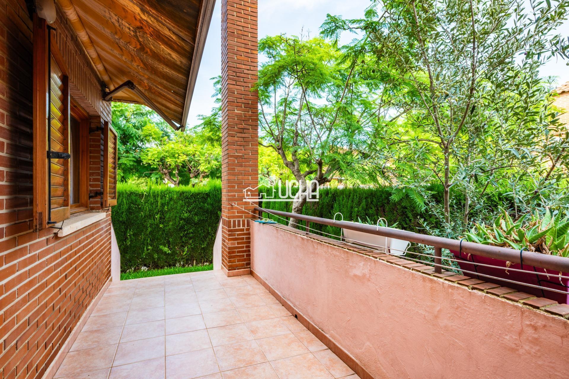 Oportunidad Exclusiva: Pareado en Venta en Mas Camarena